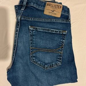 *HOLLISTER* Dark Wash Skinny Jeans